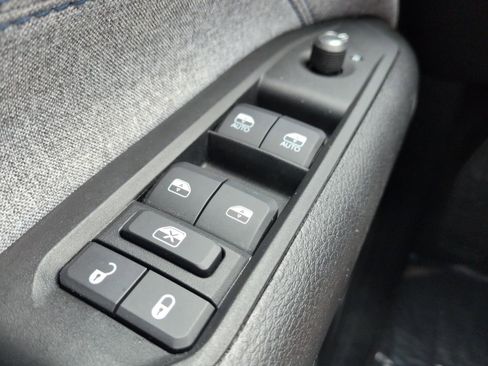 Used 2022 Jeep Compass Latitude image 22