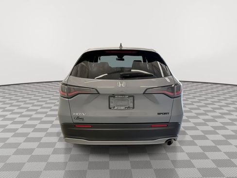 Used 2024 Honda HR-V Sport image 9