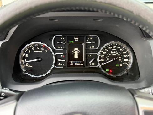 Used 2018 Toyota Tundra Limited w/ Limited Premium Package image 78