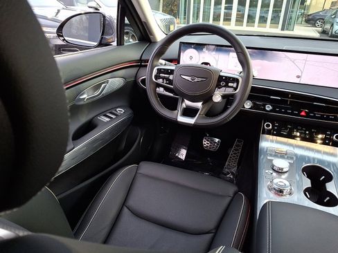Certified 2026 Genesis Electrified GV70 AWD/4WD image 14