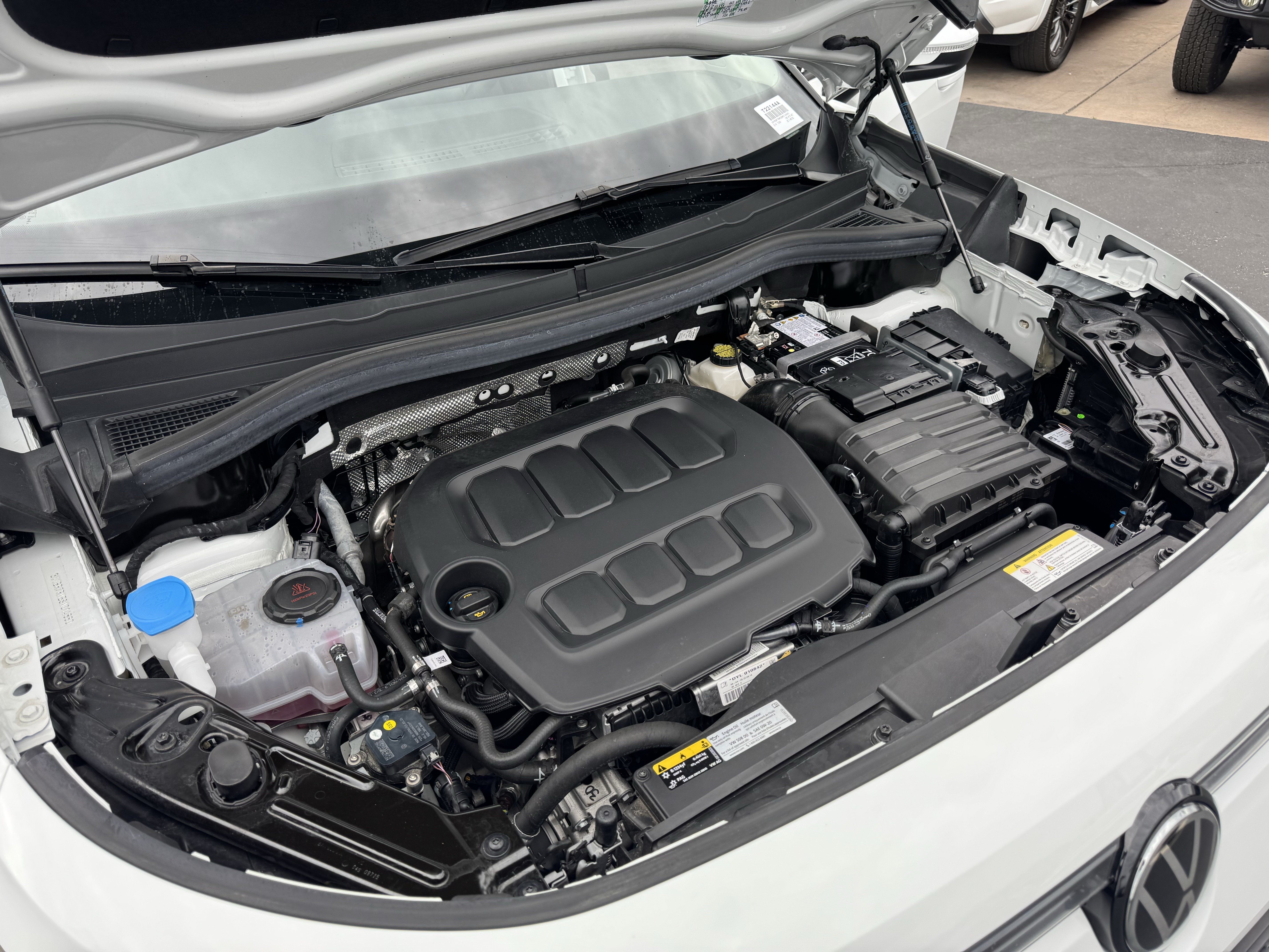 Certified 2025 Volkswagen Tiguan S AWD/4WD image 35