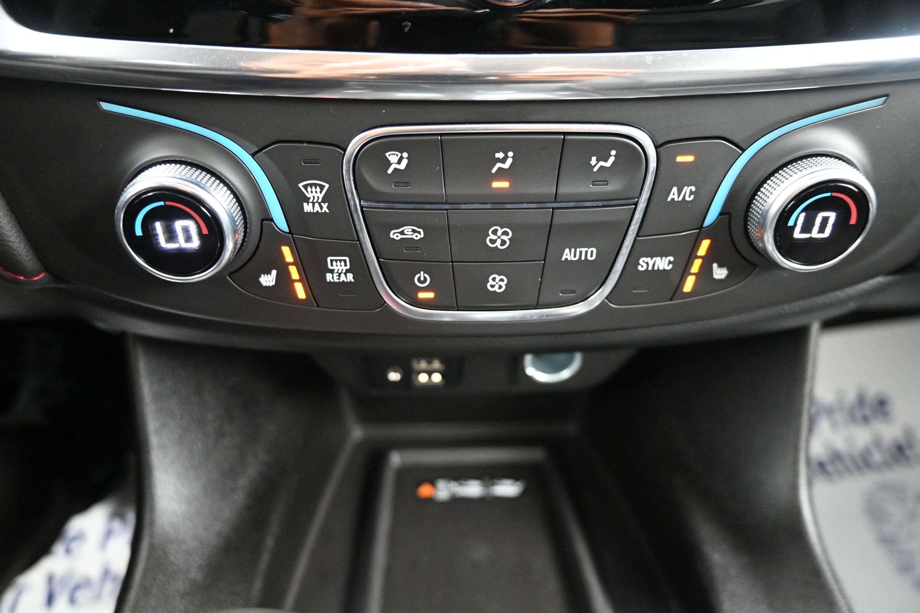 Certified 2023 Chevrolet Traverse RS AWD/4WD image 17