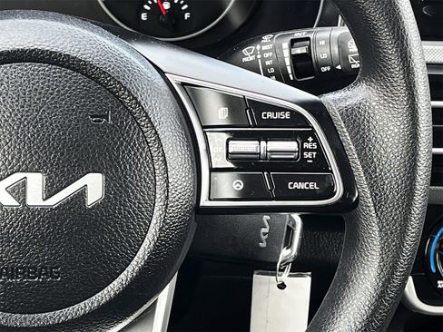 Used 2023 Kia Seltos LX image 14