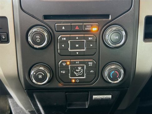 Used 2014 Ford F150 XLT w/ Equipment Group 302A Luxury image 16