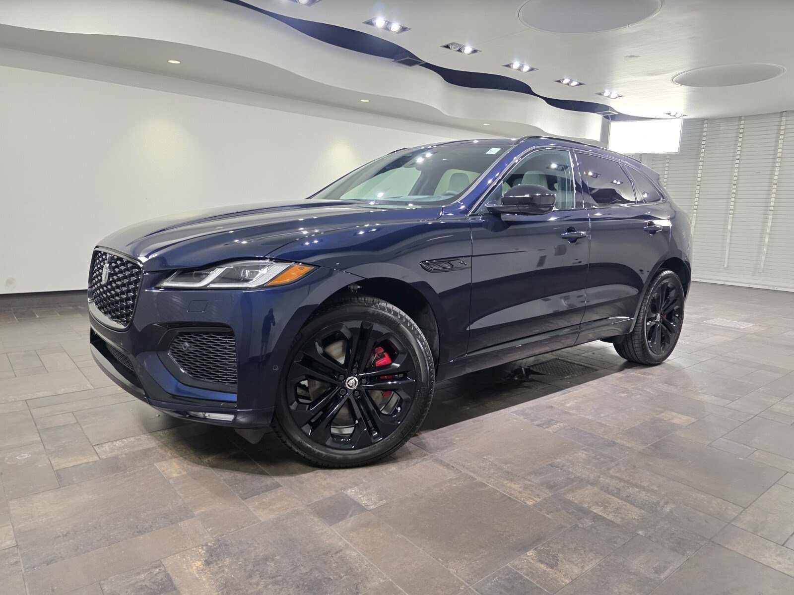 New 2026 Jaguar F-PACE R-Dynamic S AWD/4WD image 1