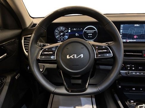 Certified 2024 Kia Seltos SX image 15