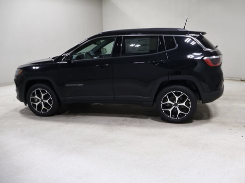 New 2026 Jeep Compass Limited AWD/4WD image 4