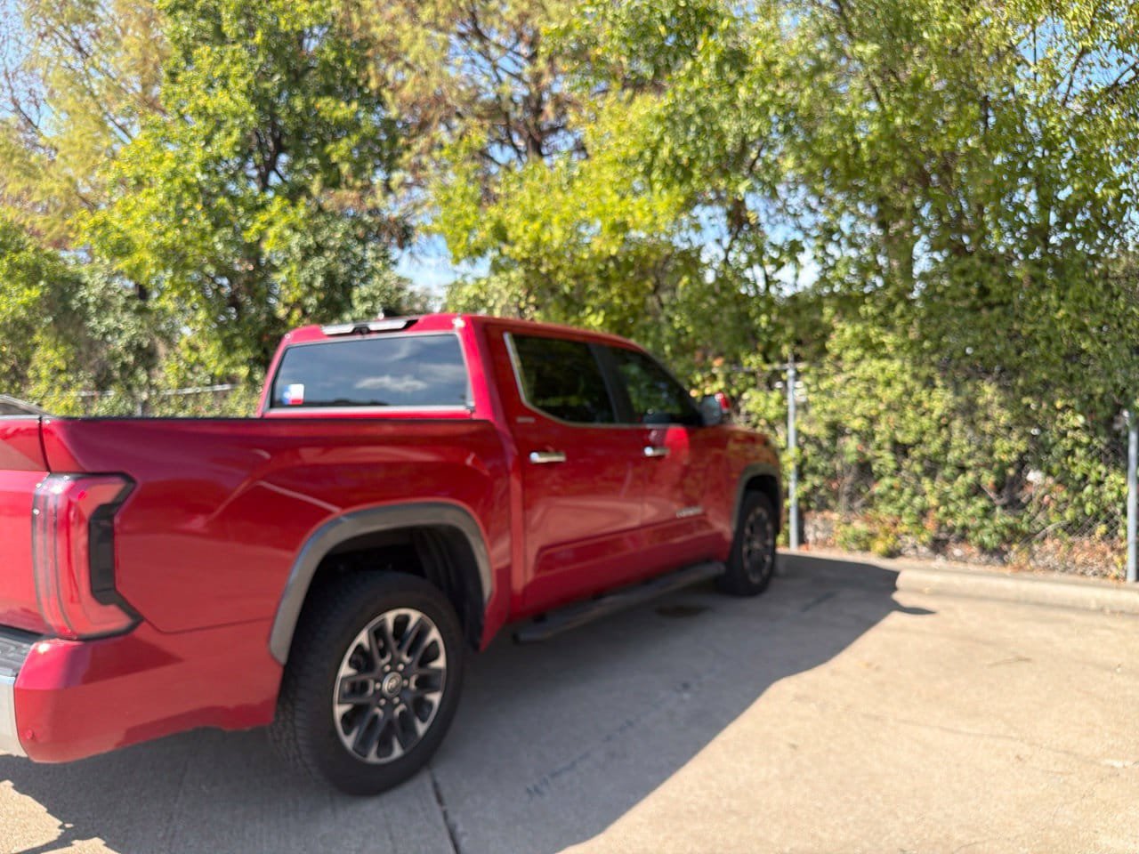 Used 2024 Toyota Tundra Limited AWD/4WD image 5