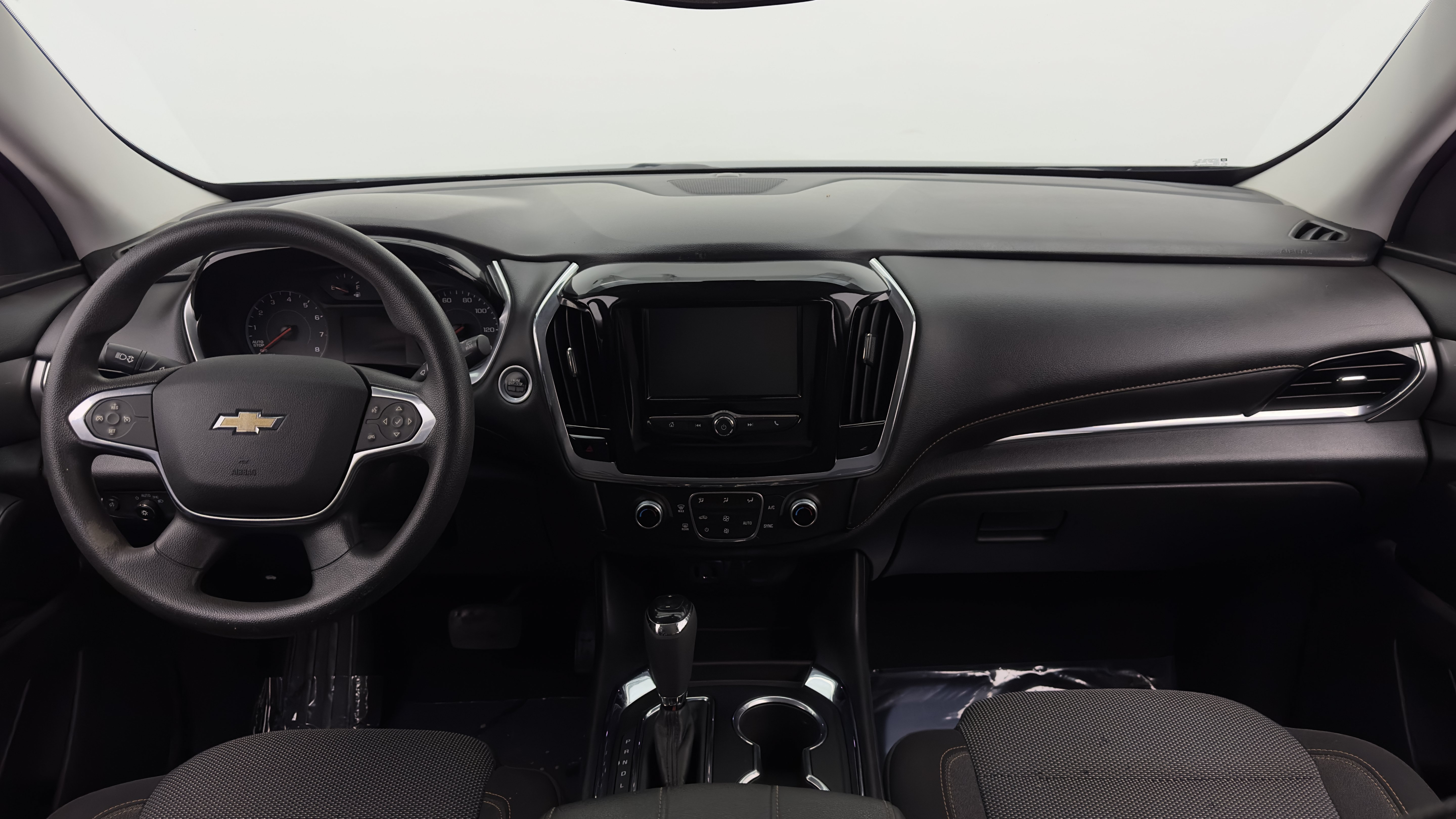 Used 2018 Chevrolet Traverse LS FWD image 32