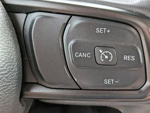 Used 2023 Jeep Wrangler Unlimited Sport AWD/4WD image 25