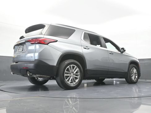 Used 2023 Chevrolet Traverse LT FWD image 63