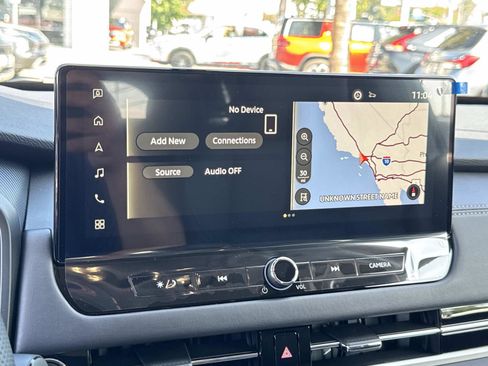 New 2025 Mitsubishi Outlander SE image 22