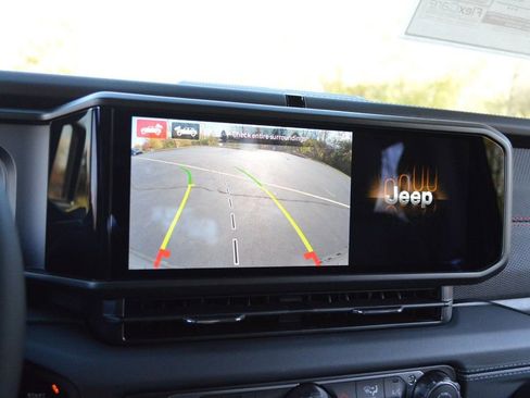 New 2026 Jeep Wrangler Unlimited Rubicon image 25