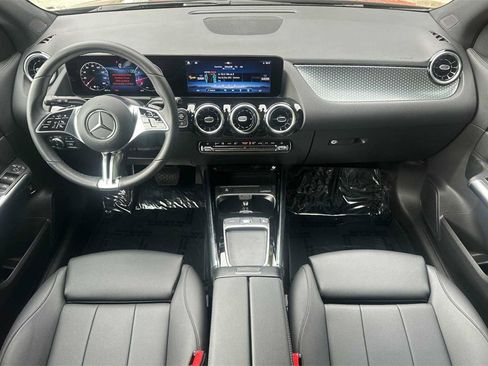 Certified 2025 Mercedes-Benz GLA 250 image 16