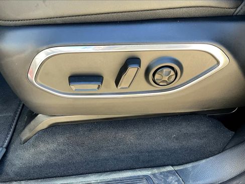 New 2026 Jeep Grand Wagoneer Limited AWD/4WD image 16