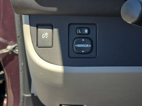Used 2013 Scion iQ FWD image 21