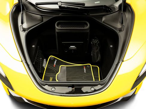Used 2018 McLaren 720S Performance RWD image 58