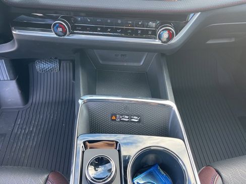 New 2026 Chevrolet Equinox RS w/ Convenience Package III image 33