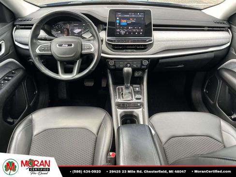 Used 2022 Jeep Compass Latitude w/ Sun and Sound Group AWD/4WD image 14