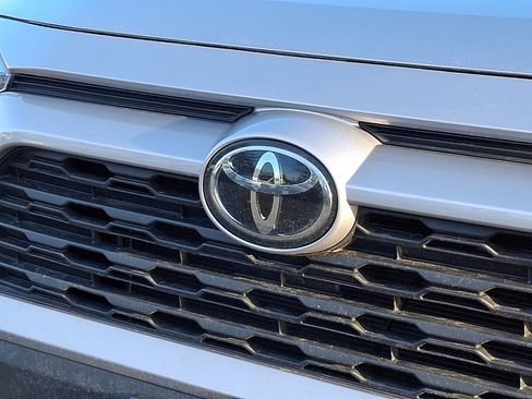 Used 2023 Toyota RAV4 LE image 8