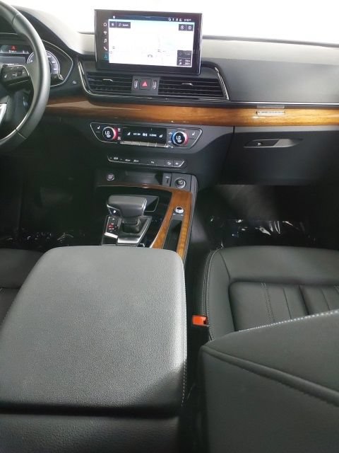 Certified 2023 Audi Q5 2.0T Premium Plus w/ Premium Plus Package AWD/4WD image 23