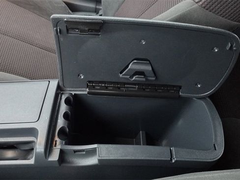 Used 2009 Mitsubishi Eclipse GS image 16