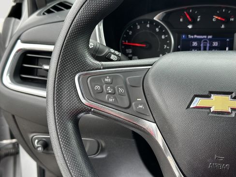 Used 2020 Chevrolet Equinox LT AWD/4WD image 12