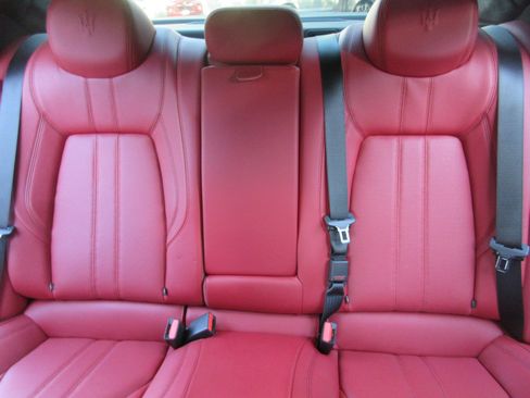 Used 2023 Maserati Ghibli Modena Q4 image 43