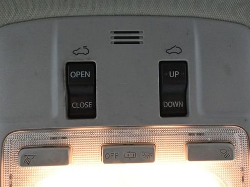 Used 2015 Toyota RAV4 XLE image 34