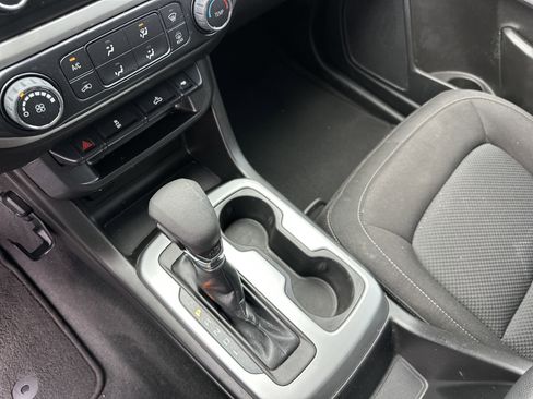 Certified 2022 Chevrolet Colorado LT w/ LT Convenience Package image 30