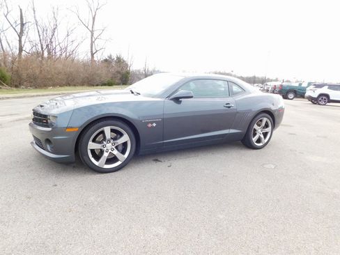 Used 2011 Chevrolet Camaro SS w/ RS Package image 7