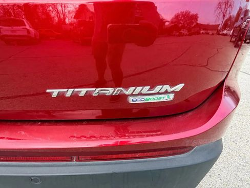 Used 2018 Ford Edge Titanium w/ Technology Package image 7