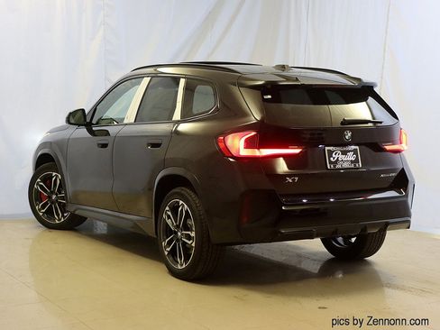 Used 2025 BMW X1 xDrive28i w/ Technology Package image 9