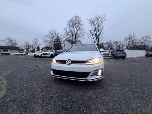 Used 2020 Volkswagen GTI S image 2