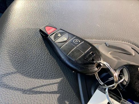 Used 2017 RAM 1500 Lone Star image 11