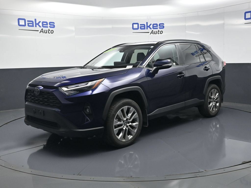 Used 2023 Toyota RAV4 XLE Premium AWD/4WD image 3