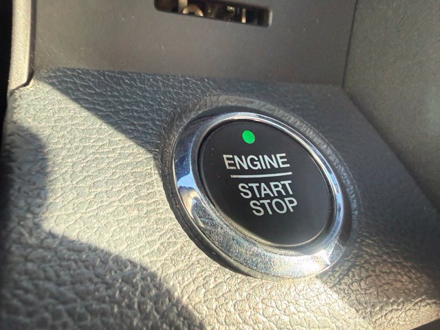 Used 2022 Ford F350 Platinum AWD/4WD image 22