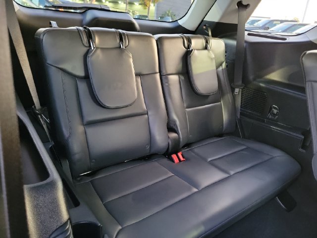 Used 2025 Ford Explorer Active w/ Active Comfort Package RWD image 20