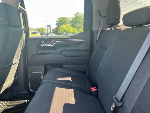 Used 2023 Chevrolet Silverado 1500 RST AWD/4WD image 41