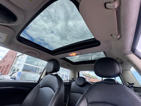 Used 2011 MINI Cooper S FWD image 5