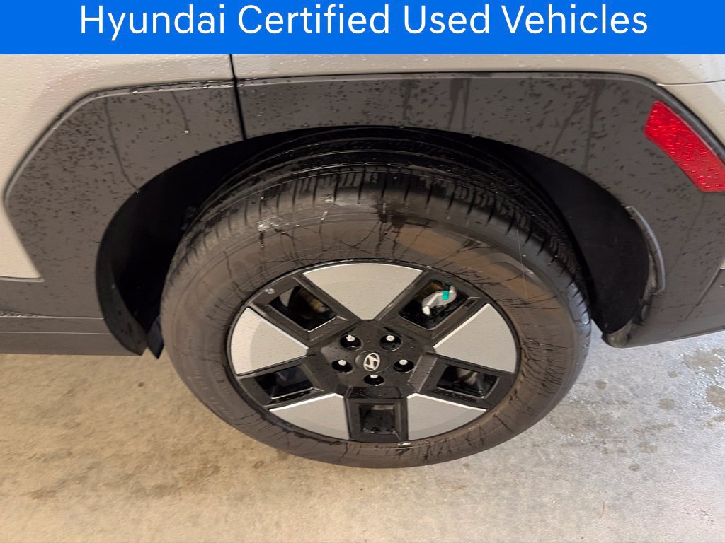 Certified 2025 Hyundai Santa Fe SEL AWD/4WD image 10