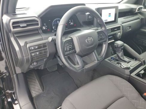 Used 2025 Toyota Tacoma SR image 18