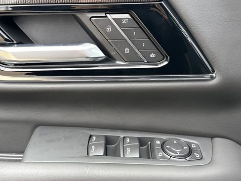 New 2026 GMC Yukon Elevation image 21