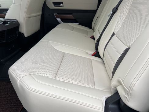 Used 2023 Toyota Tundra 1794 Edition image 32