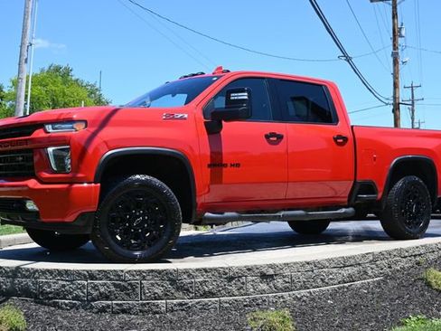 Used 2022 Chevrolet Silverado 2500 LTZ w/ LTZ Plus Package AWD/4WD image 1