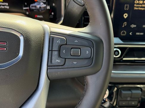 Used 2026 GMC Sierra 2500 SLT w/ SLT Premium Package image 20