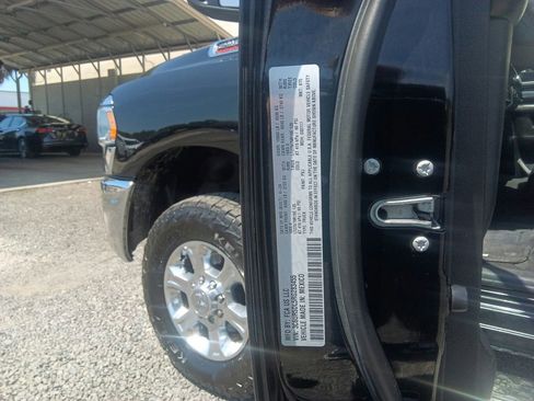 Used 2024 RAM 2500 Big Horn AWD/4WD image 18