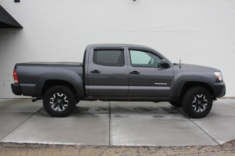 Used 2015 Toyota Tacoma PreRunner w/ Convenience Package RWD image 19