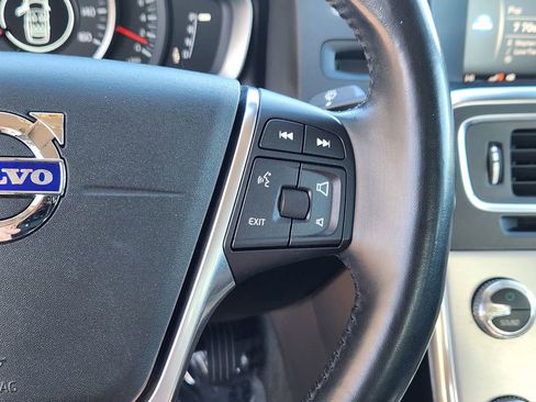 Used 2018 Volvo S60 T5 Dynamic w/ Protection Package image 10