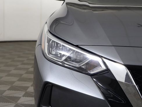 Used 2023 Nissan Sentra SV image 11